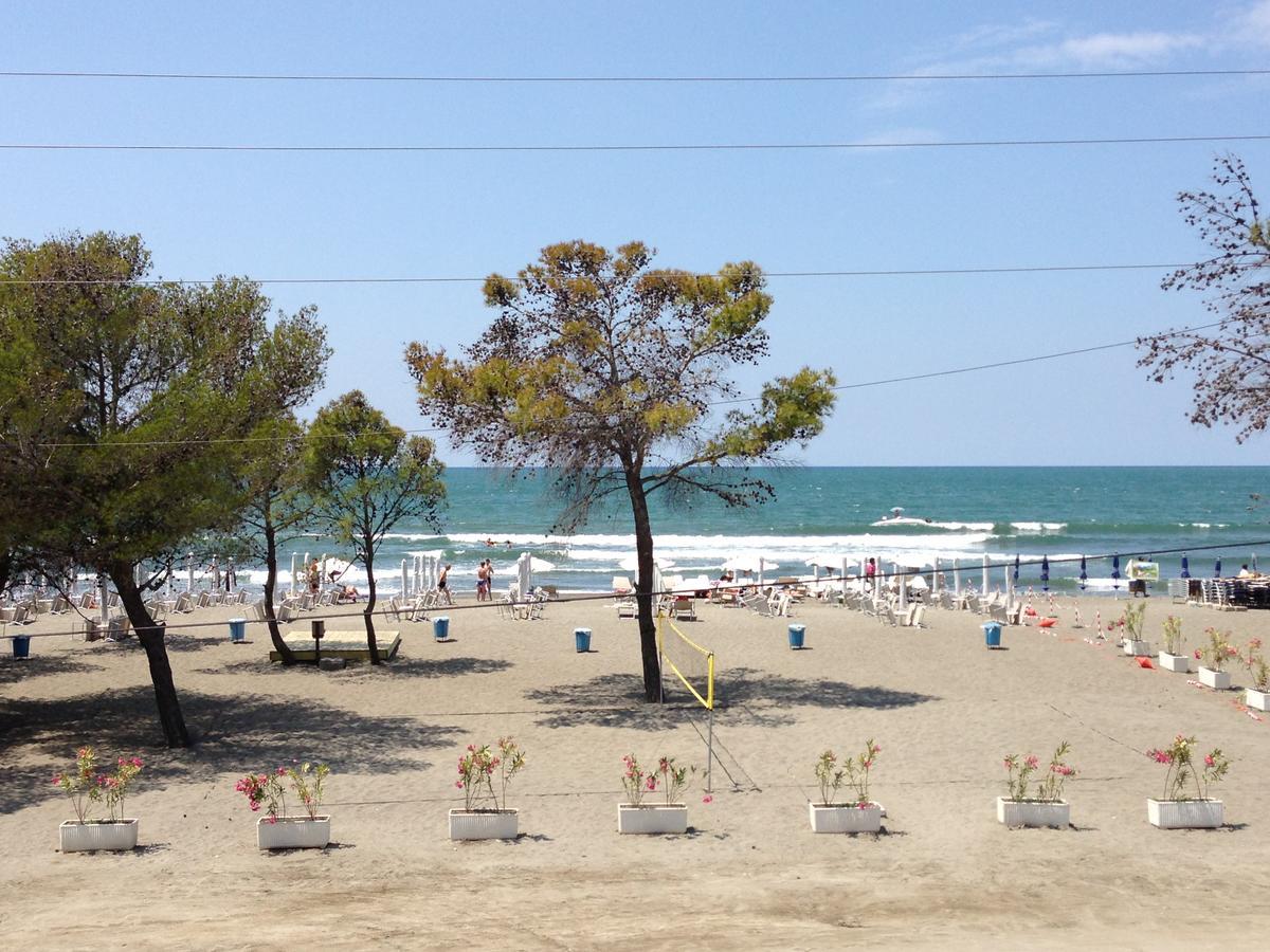 Hotel Alba Shëngjin Εξωτερικό φωτογραφία